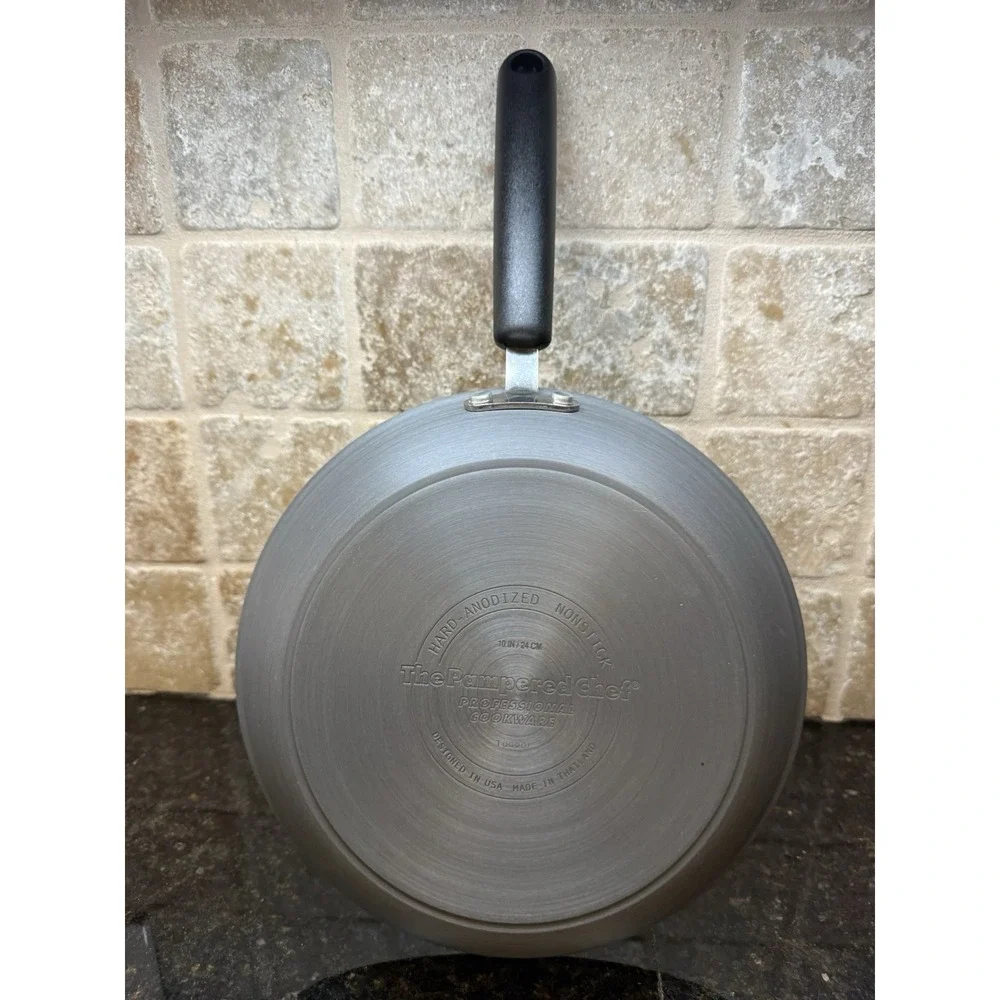 NEW Pampered Chef 10
